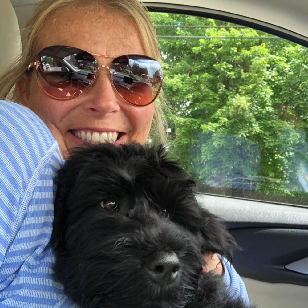 Meet your Posher, Stephanie